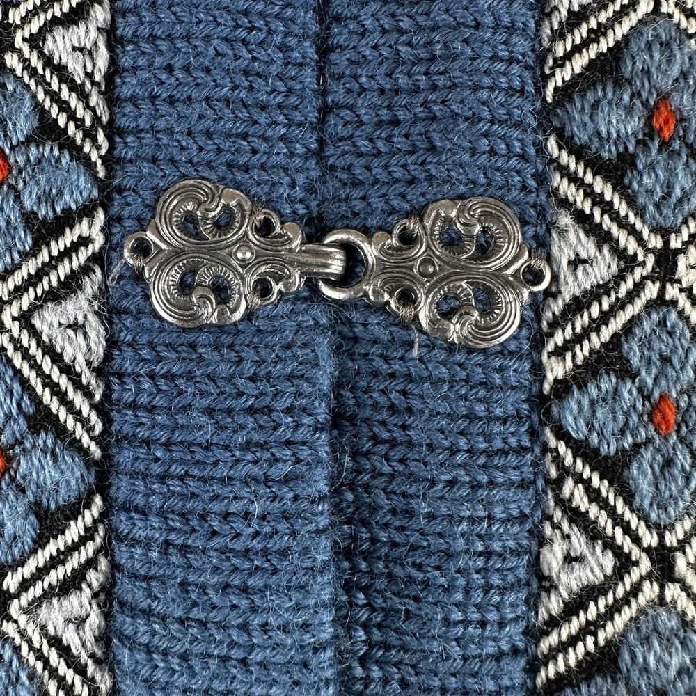 Vintage Dale of Norway Wool Cardigan Womens M Blue Fair Isle Nordic Pewter Clasp - Picture 3 of 8
